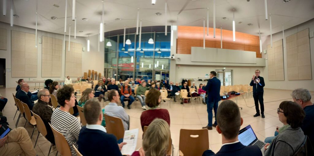 Réunion Salle Michel Dinet